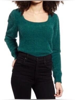 Astr Dark Green Fuzzy Eyelash Knit Cropped Sweater